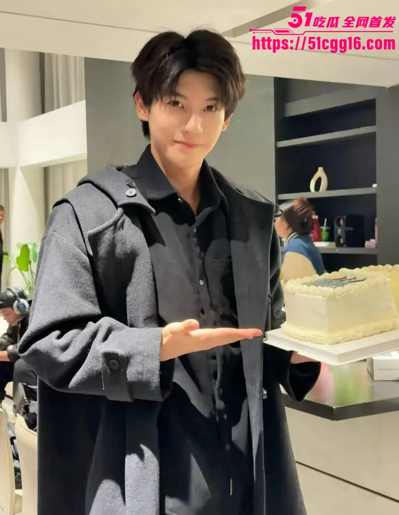 短剧男演员 吴宇航 私生活混乱脚踏多船 恋爱期间多次出轨 多位女友因其约炮分手 大量聊天记录不雅视频曝光! 图3