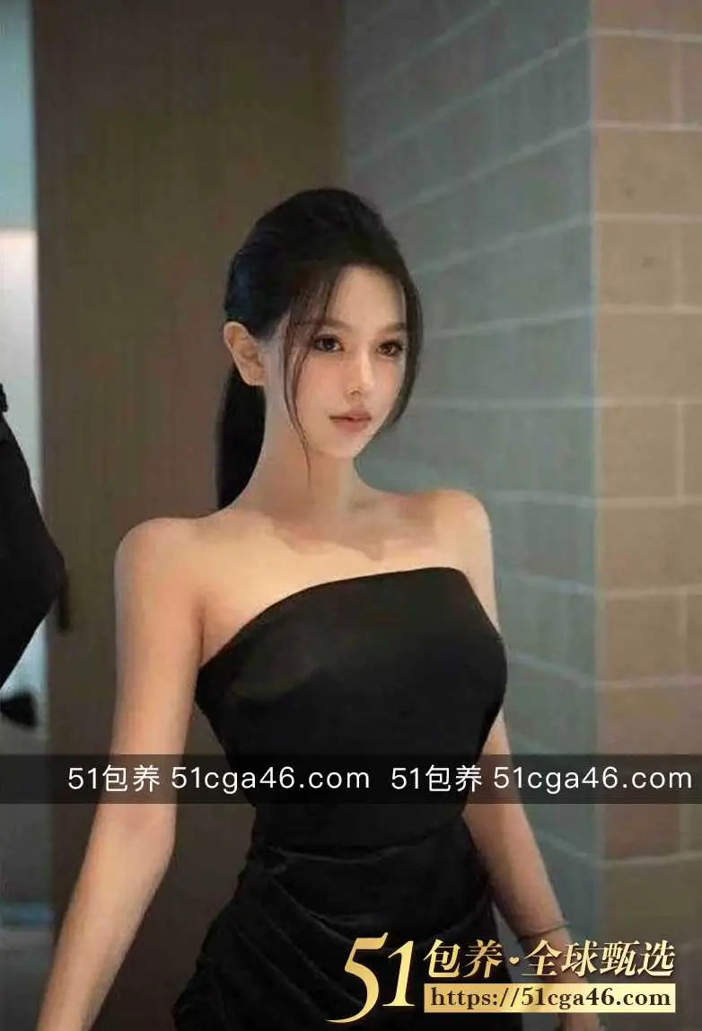 51包养 高端外围 | W1SH080605 上海蜜桃臀留学生 肤白貌美大长腿 五官非常精致 质量保真 假一罚十 图1