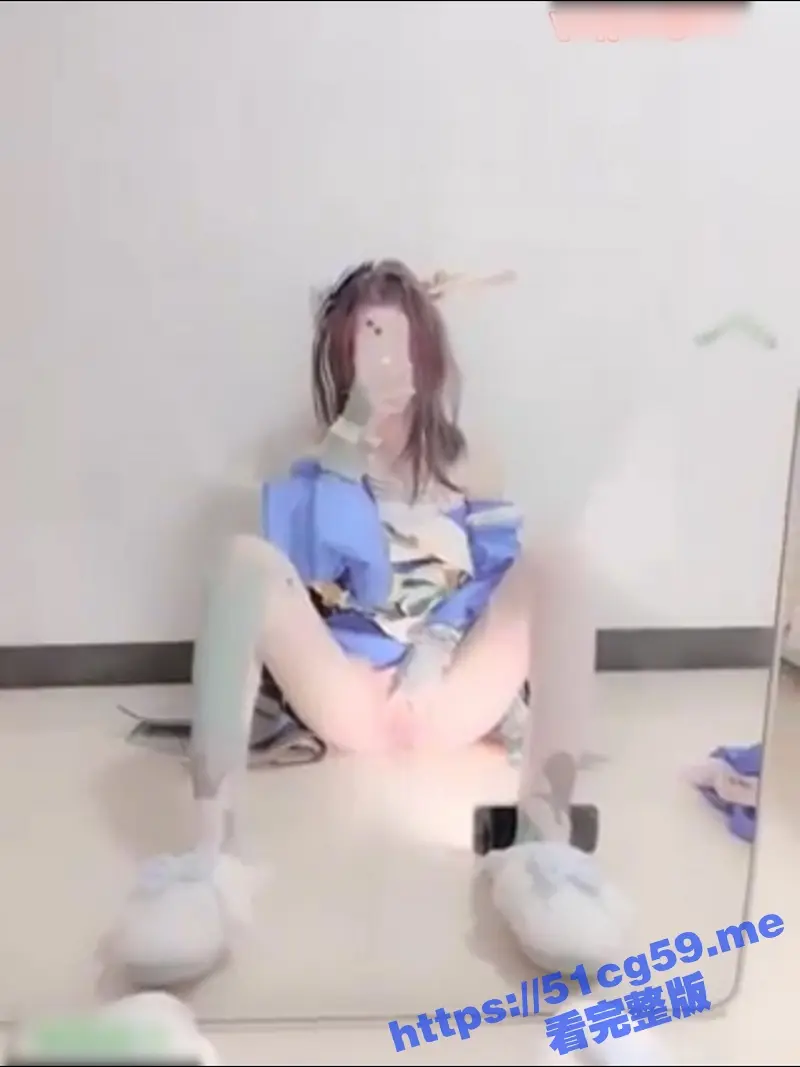 推特新晋福利姬小网红 小池理奈 超清纯的露脸小萝莉 极品颜值 稚嫩身躯自慰秀! 图3