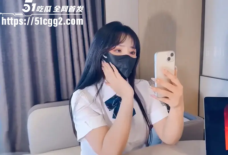 爆乳萝莉女优 樱空桃桃 JK学妹为美肌 误信精液面膜邪说 变淫荡小恶魔 跪舔狂吸求颜射 无套猛摇内射子宫！ 图1