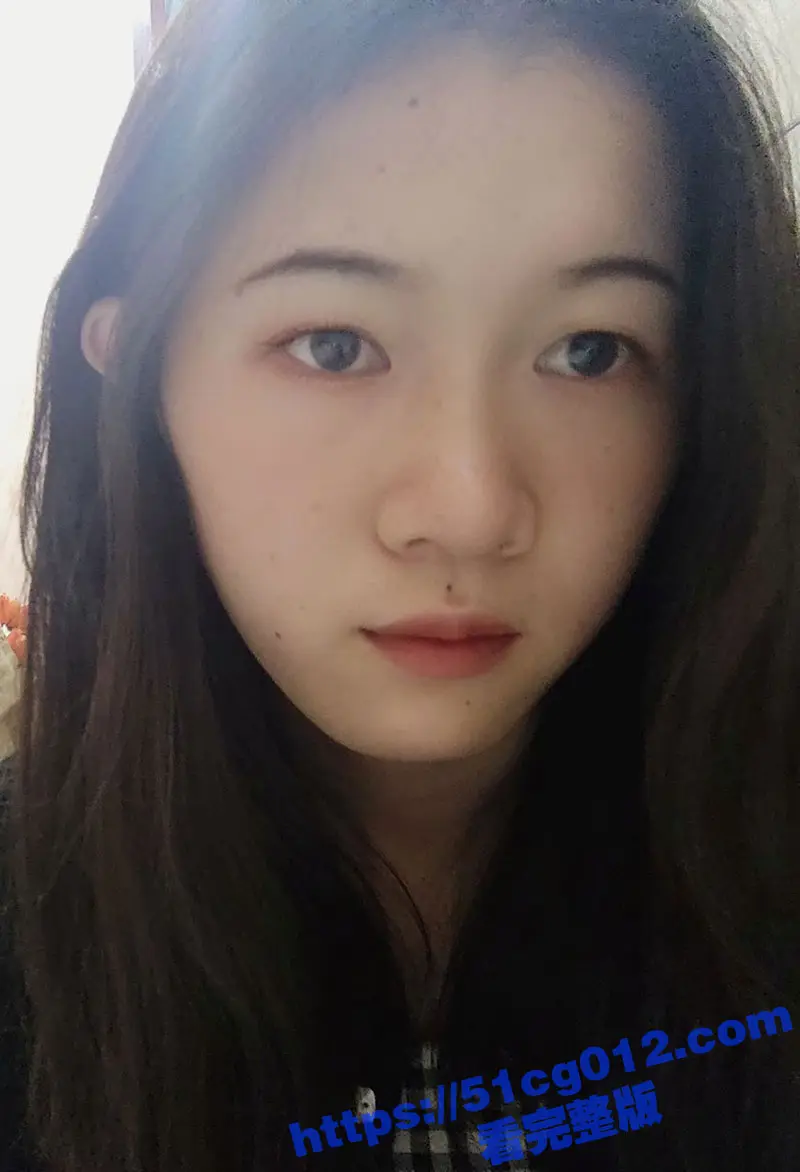 独家曝光 云南文职院清纯学生妹 苗薇 被渣男网调视频流出 小穴嫩到一碰就出水! 图15