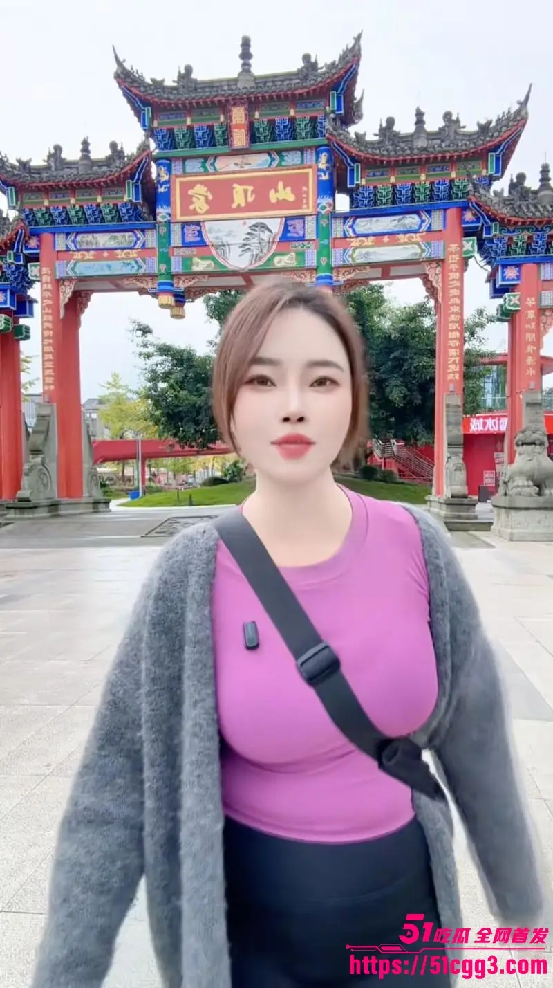 抖音颜值少妇 小橙子 私拍流出 脸穴同框道具自慰 各种姿势榨干小鲜肉 口活直接封神！ 图4