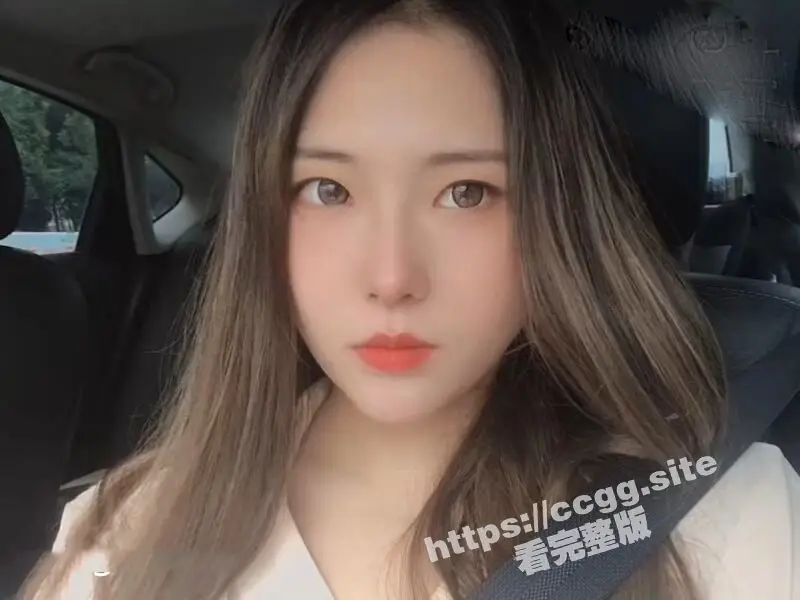 高颜值人妻 不雅视频泄密 在外干练女神 在家反差母狗 口技一流堪比职业选手! 图1