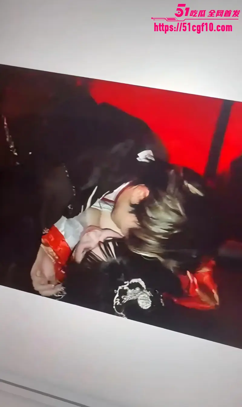 沈阳有鲤剧本杀 不雅视频曝光 NPC强吻贴身挑逗 难道这就是传说中的鸭店? 图6