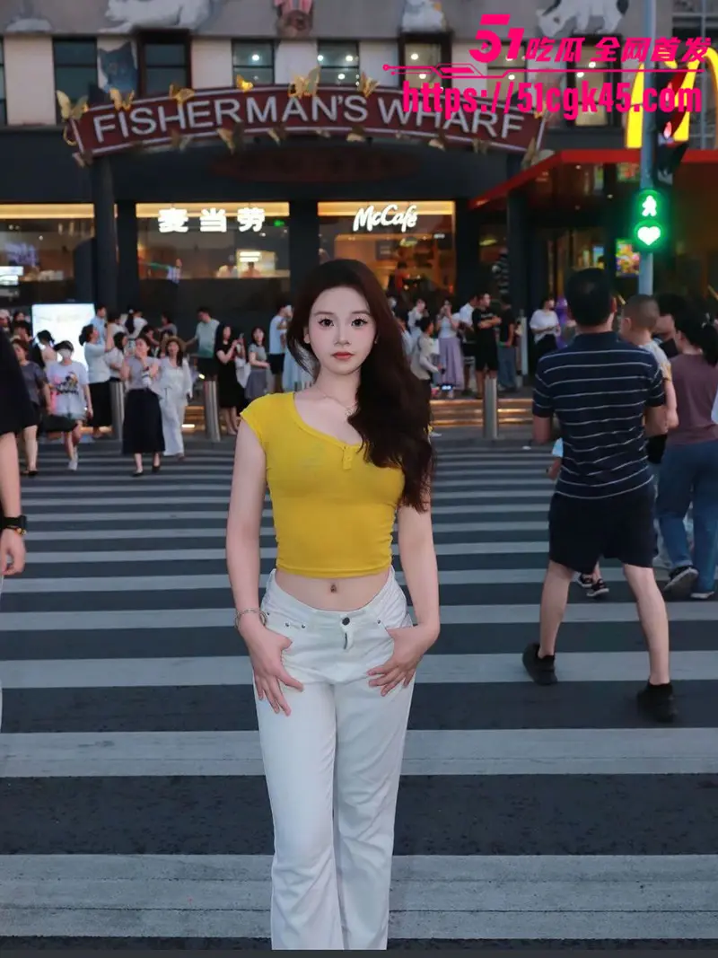 哈尔滨工程大学 李晋鑫 酒店性爱视频曝光 跪地口交女上骑乘淫水四溢 无套猛操口爆吞精反差十足! 图9