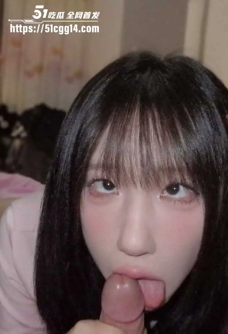 广州清纯反差妹 王悦 不雅视频流出 男友胯下扭动狂欢 深喉吞吐汁水四溢 后入猛顶喷潮失控! 图2