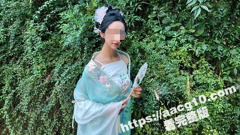 海角社区 姐弟乱伦大神 会喷水的亲姐姐 古韵版 这次终于露脸了 操的姐姐无限喷水 不停求饶 妈耶 这也太仙儿了吧! 图1
