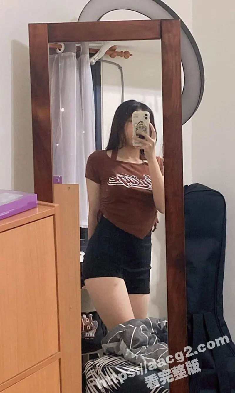 台湾超可爱反差嫩妹 黄妤馨 跟前任干炮视频外流 沦为口交工具人被男友暴力后入 台妹叫床好嗲 图3
