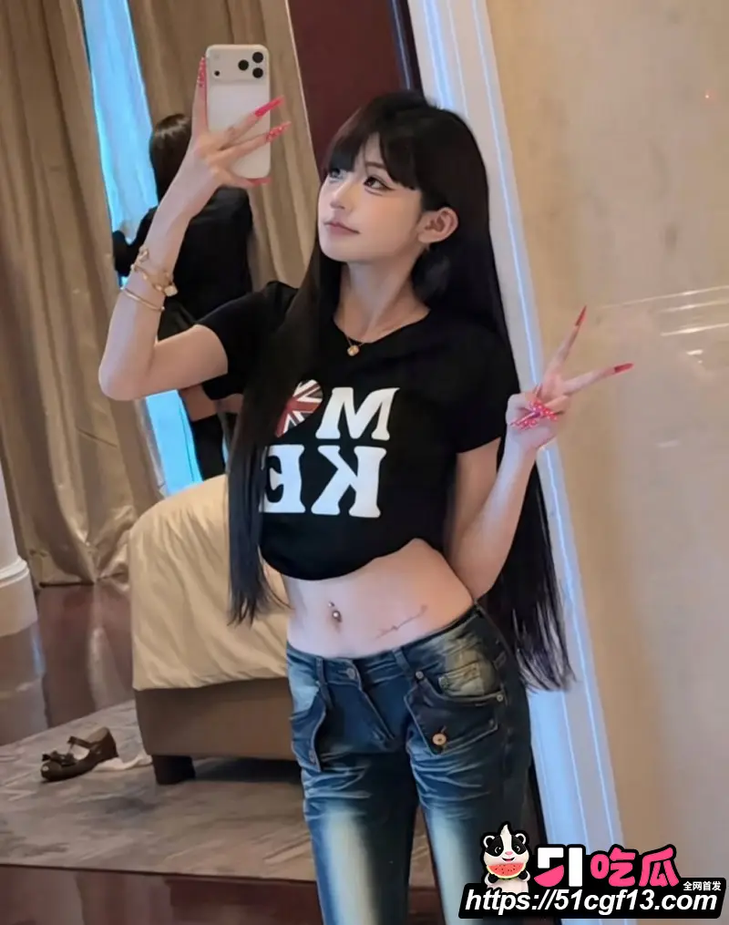 快手精神小妹 木子姥姥 早期打架视频被扒 满是剧本痕迹 吃了流量还想抹去黑历史? 图6