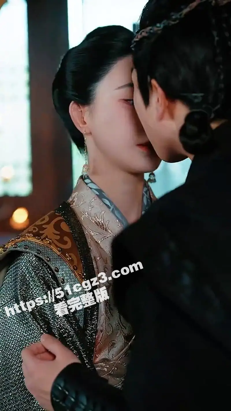 穿越短剧《开局女帝盯上了我的彩礼》我意外穿越古代当县令 女帝微服私访看上了我? 图7