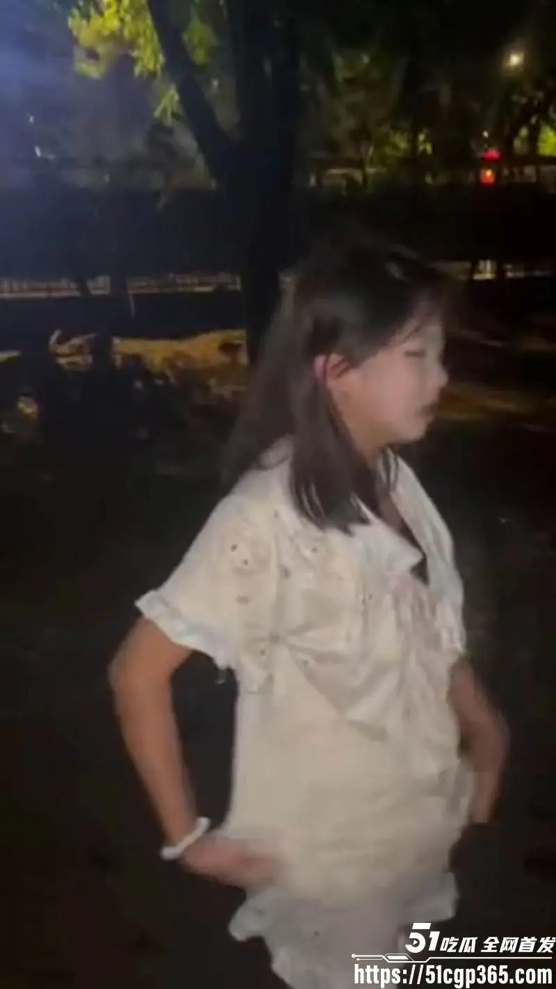 汕头潮南两英镇妹子被霸凌跳河惨剧！少女不堪网暴辱骂想不开投河 童年阴影曝光 父母哭诉求正义！ 图5