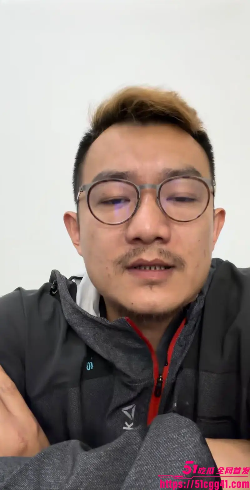 抖音网红 小虫 自爆惊天黑料 被网红明亮与狗隐瞒婚史当一年多小三 操粉记录和视频全曝光! 图4