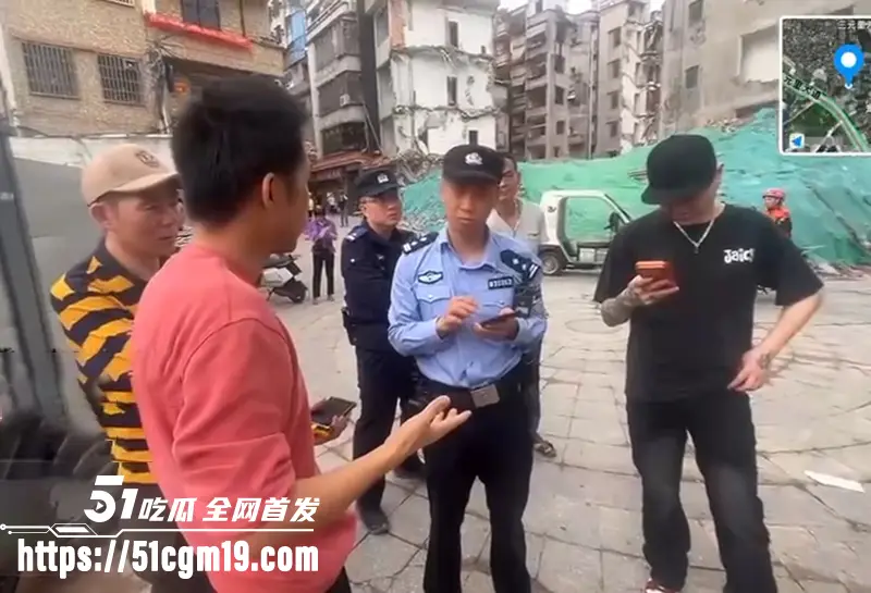 广州三元里村 破门抓人强拆视频爆火 多名业主被黑衣人拖走软禁 激烈场面引发围观! 图4