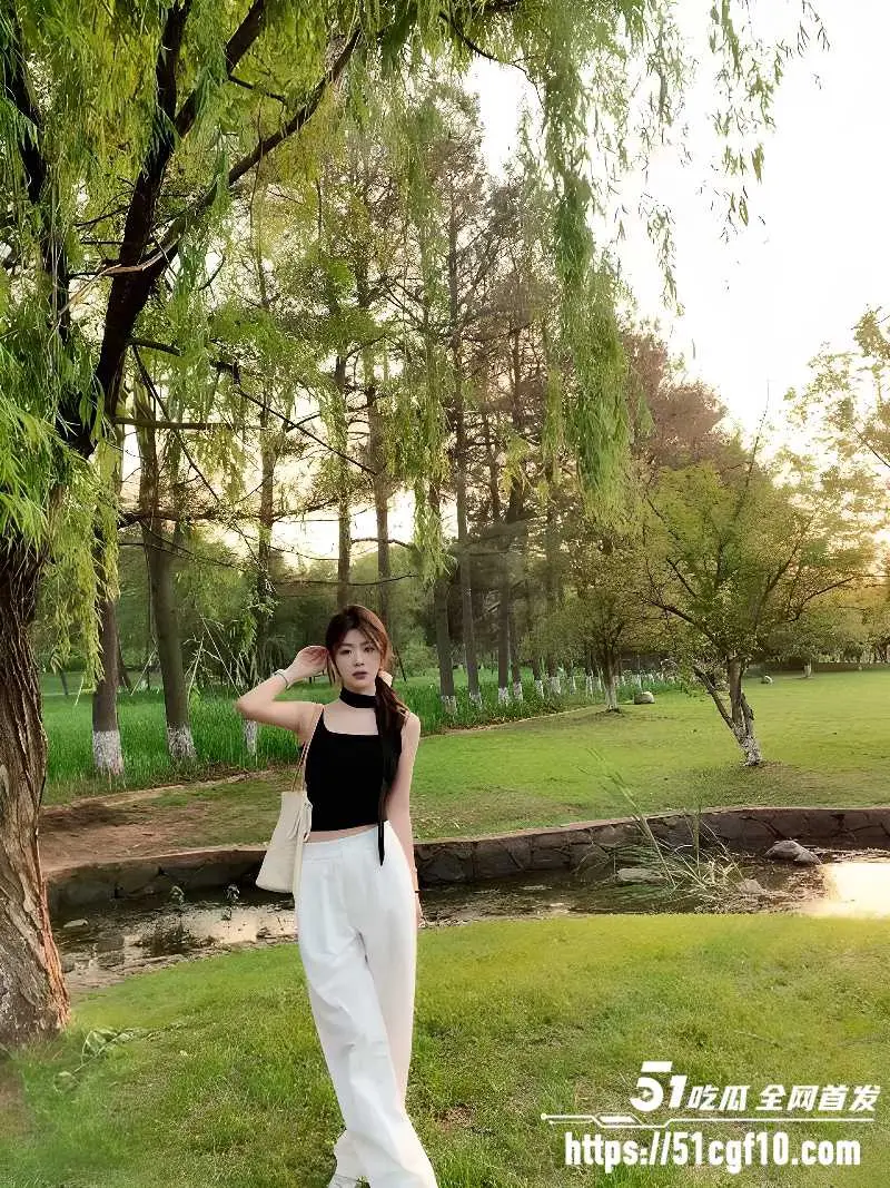 极品素人少妇 自拍视频流出 无套猛操大奶狂晃 全程淫语不断浪叫“我快死了” 图1