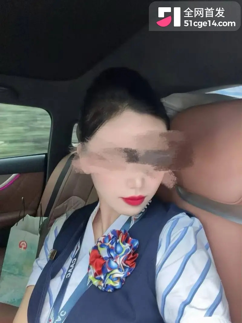 白嫖届祖师爷 卡宴哥 一天睡3女 12年旧车硬装富二代 长腿空姐免费送逼上门! 图7