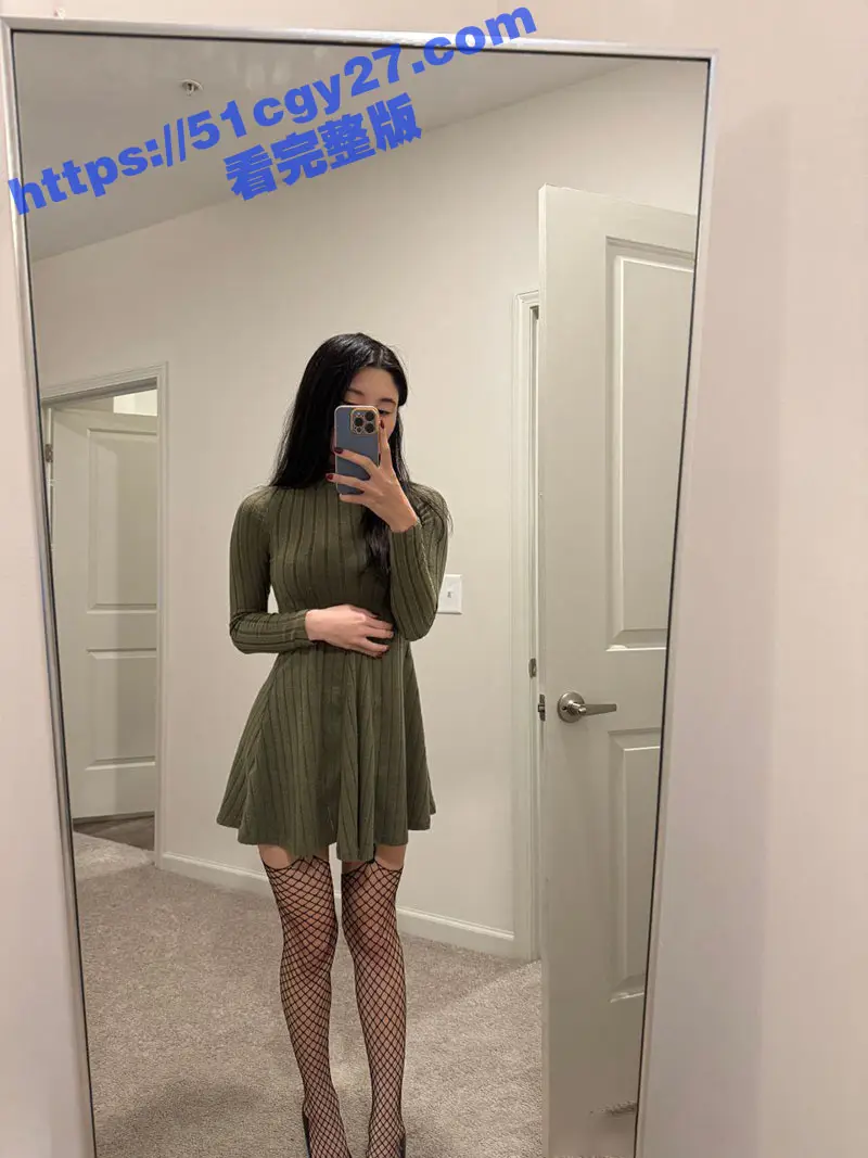 顶级身材留学生 caroandlace 付费私拍流出 肛塞假屌自慰 白虎蜜穴淫水直流 挑逗感官到极致! 图1