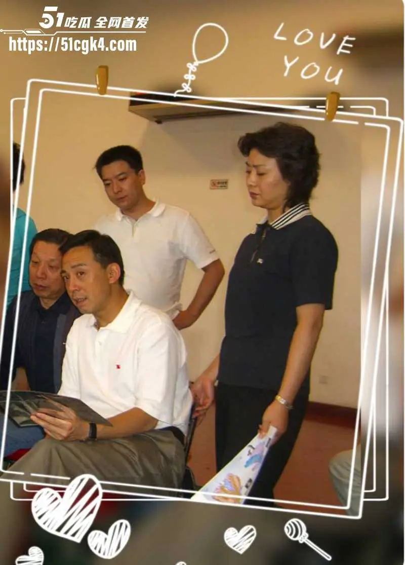 京剧第一美人 李胜素 被粉丝群曝光搞破鞋 与搭档于魁智暗生情愫 做爱视频火爆流出 相关话题现被全网封禁！ 图12