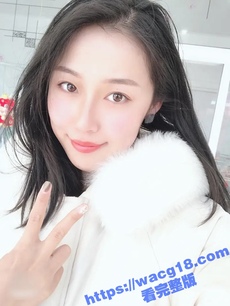 珠海科技公司朱丽丽 高颜值翘臀美女设计师 和男友长期异地恋 和男同事约炮劈腿 做爱视频被流出 图2
