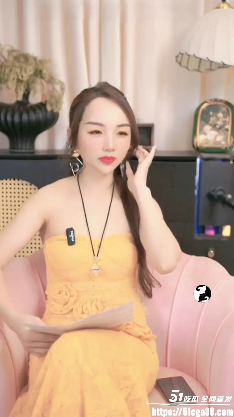 性爱导师 诗雅 超长直播 解锁异地恋震动球与滴蜡玩法 鼓励情侣大胆尝试 释放性欲! 图1
