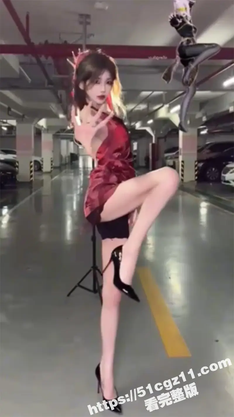 抖音482万粉丝 网红coser藤原yuki 再爆线下猛料 表面女神私下外围女 激情约啪后入爆操 不雅视频流出 图7