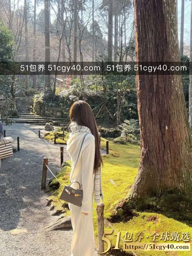 51包养 高端外围 | W1TY061801 太原 游泳教练 待客温柔 举止大方 质量保真 假一罚十 图4