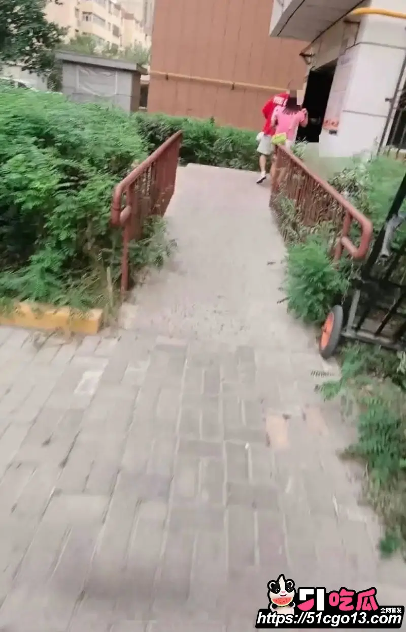 乌鲁木齐健身博主 雨轩 出轨教练雷宁 丈夫电梯捉奸晒杜蕾斯订单 女方竟反告诽谤! 图12