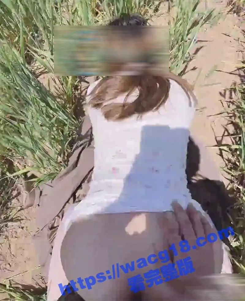 海角兄妹乱伦怀孕在身的骚妹妹让我给她解痒 小骚货的性欲无比旺盛!看来户外野炊是妹妹的谎言啊! 图4