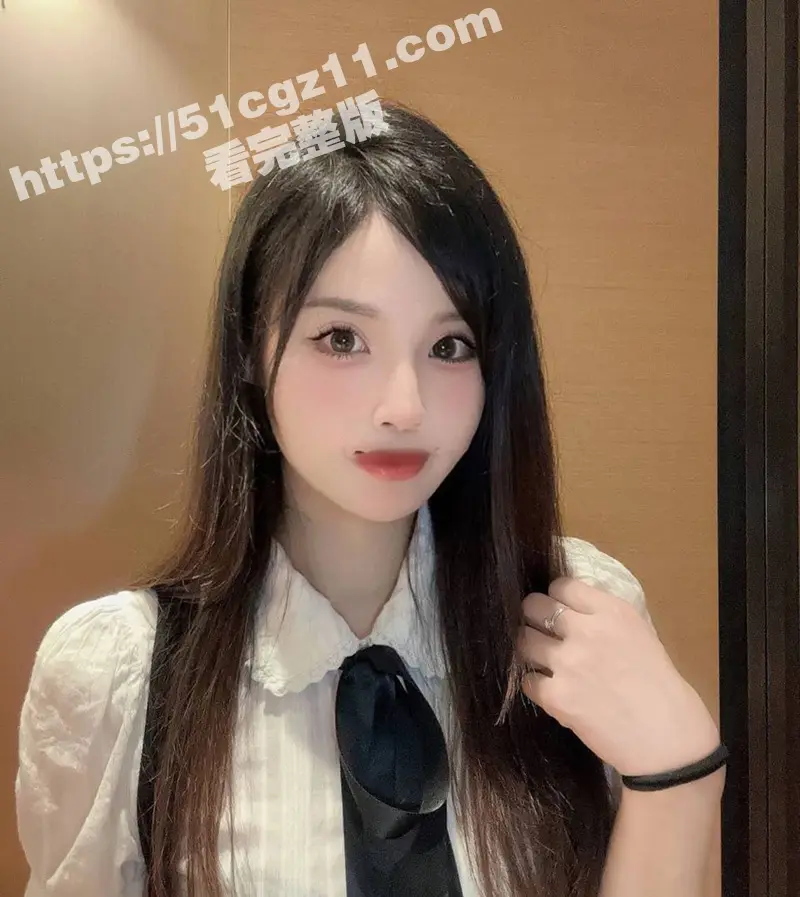 高颜值极品外围 广州嫩妹小笨蛋 大尺度合集曝光 反差女神沦为金主爸爸的飞机杯 任由无套内射 图4
