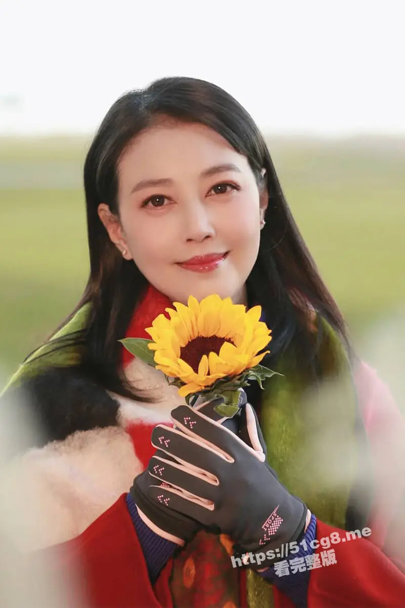 一代女神周海媚去世 51吃瓜带你回顾的最美“周芷若”的精彩作品 芷若女神一路走好 图1