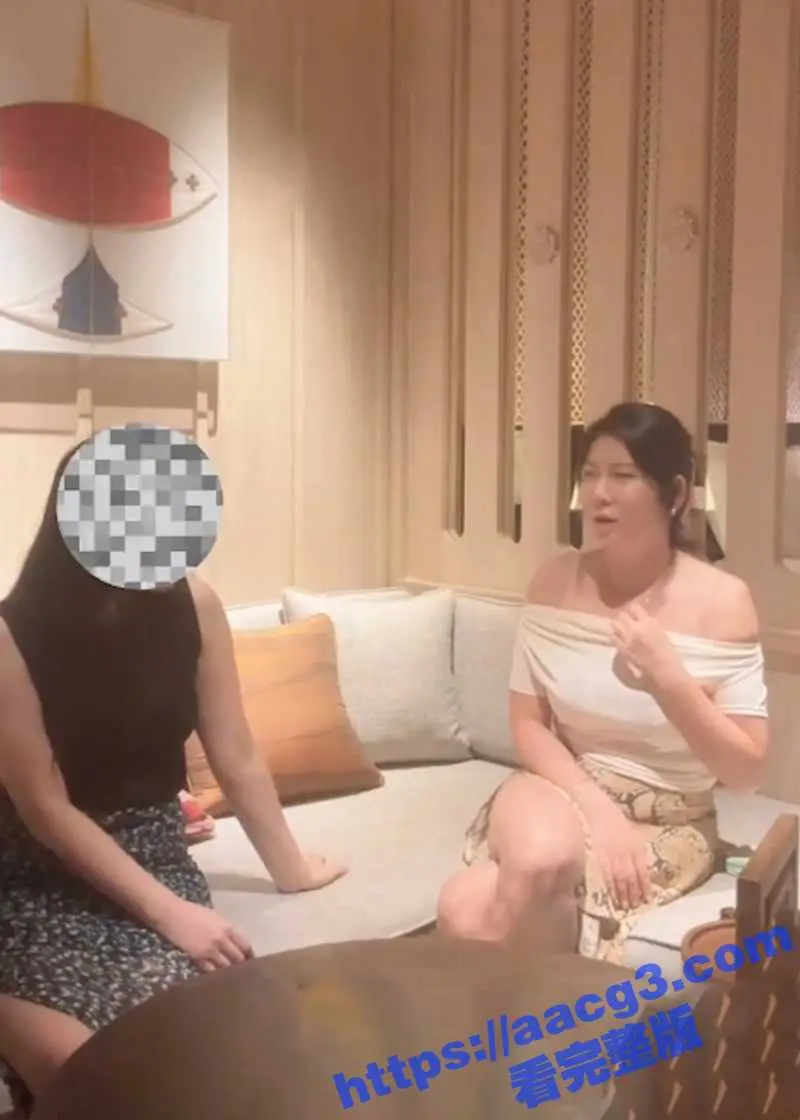 抖音巨乳网红李雅十月新作 丈夫把老婆灌醉 当着熟睡娇妻面疯狂强奸老婆的好闺蜜 图1