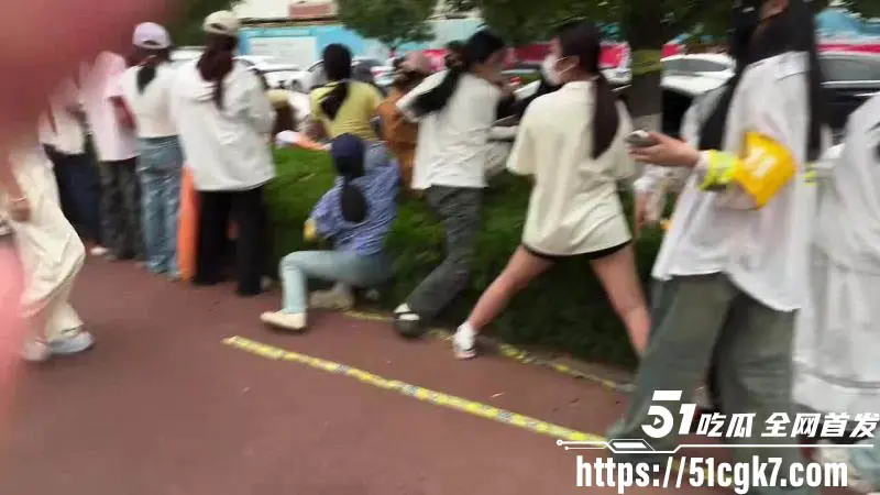 时代少年团 马嘉祺 女粉现场泪崩求爱 为补偿竟答应次日与粉丝激情做爱 火爆全网！ 图5