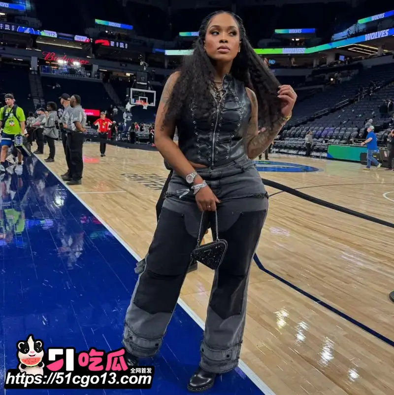 NBA球星 安东尼爱德华兹 脚踏多只船 13个月四个孩子四个妈 到处播种私生活混乱至极 图8