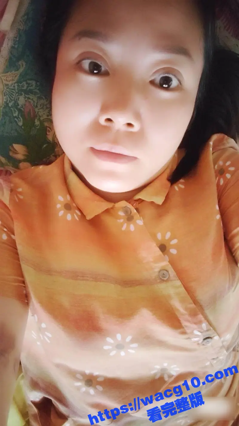 湖北襄阳已婚人妻林敏娟 常年在外偷吃的极品骚妇 喜欢约炮小鲜肉 到处分享发自己做爱视频 结果被炮友曝光 图5