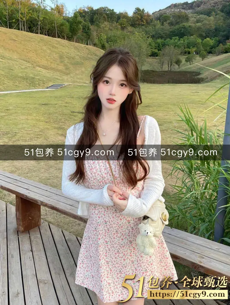 51包养 高端外围 | WDJ033001 东京旅游学生 C杯巨乳肤白甜美可爱 质量保真 假一赔十 图2
