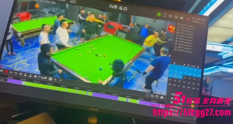 海南琼海某乡镇台球厅 打架视频流出 十几名大汉互殴现场乱作一团 场景猛烈堪比古惑仔！ 图5