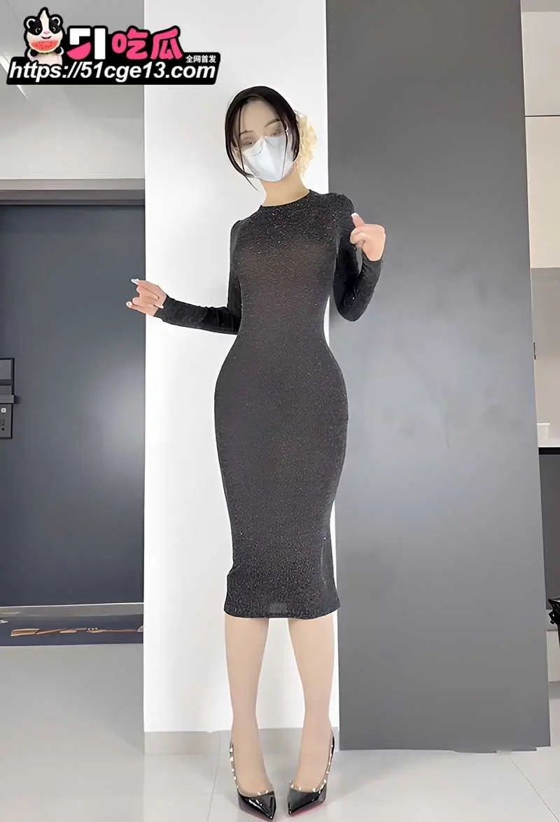 眼镜气质御姐 白玉花 骚舞福利 真空透丝玉体隐显 换装掀衣抖奶扭臀 发情淫犬妖娆撩人 图1