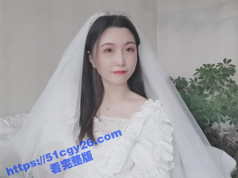 山东青岛新婚美妇 田雨婷 遭前男友报复出卖 大量不雅视频被曝光 现任老公发现后无情抛弃! 图2