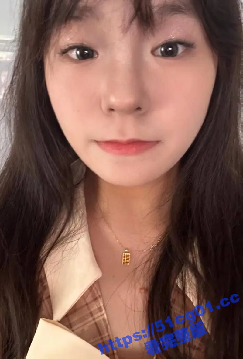 湖南文理学院23级骚逼 陈倩 无缝衔接一天连约两炮 娇小性感的身材真耐操! 图3