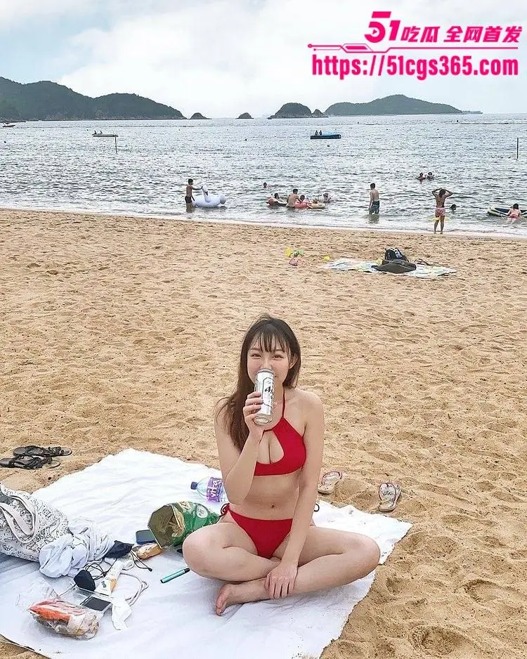 高颜值反差嫩妹 宁宁 与前男友性爱视频曝光 对镜后入爆操娇躯乱颤淫叫不止 女上位疯狂榨精翘臀摇曳如浪! 图4