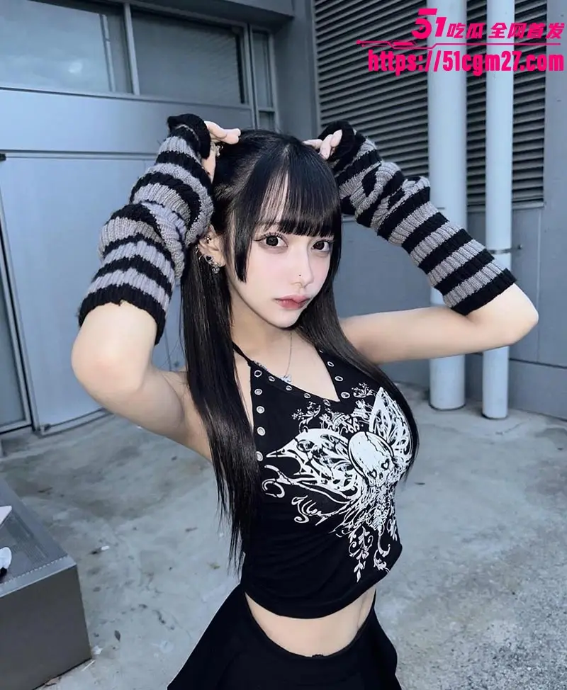 高颜值日本小网美与前男友自拍性爱视频泄露 圆润大奶堪比木瓜 淫荡叫声直冲天际！ 图5