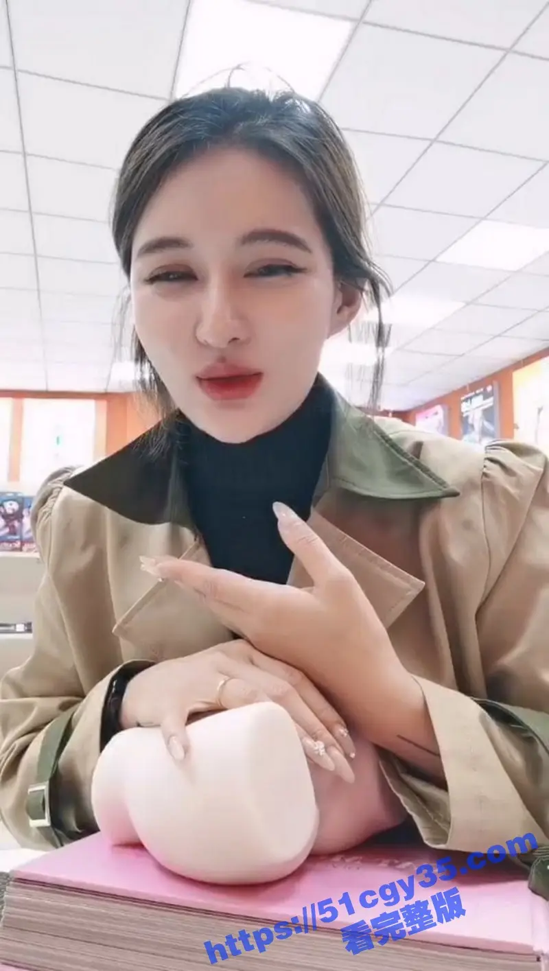 混血美女性爱小课堂!教授如何精准找到女人G点 并且快速刺激喷水 干货满满! 图1