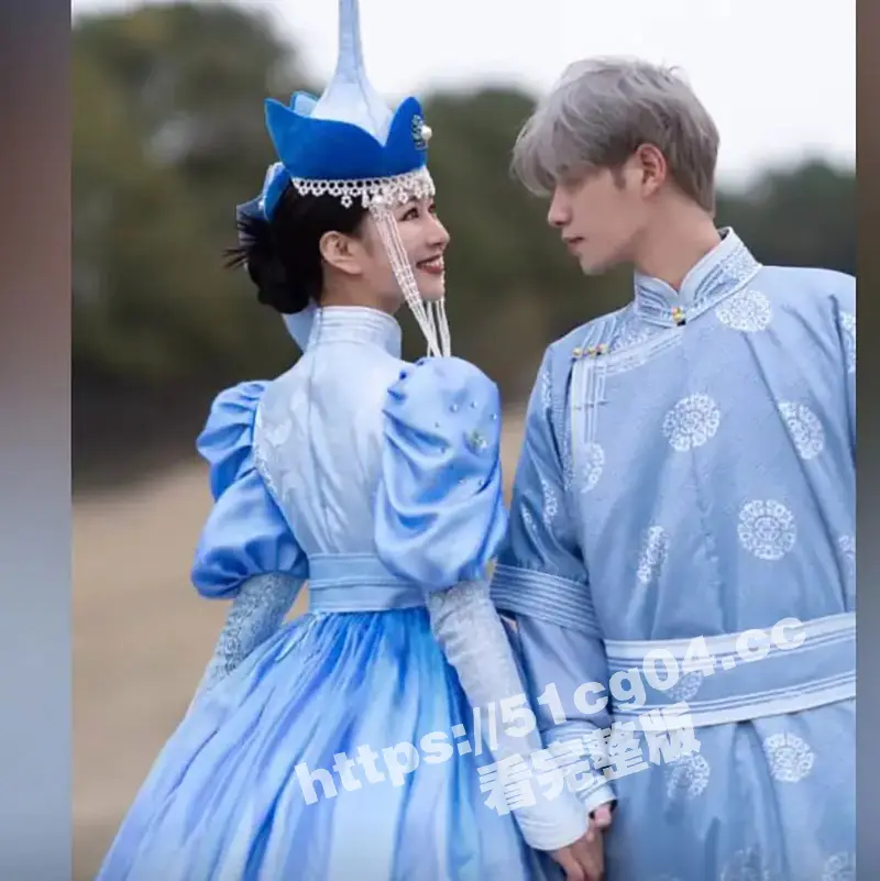 江南第一深情 童锦程 早期做男公关吃鸡视频泄露 不仅人长的帅鸡巴还这么大 该吃这碗饭 图8