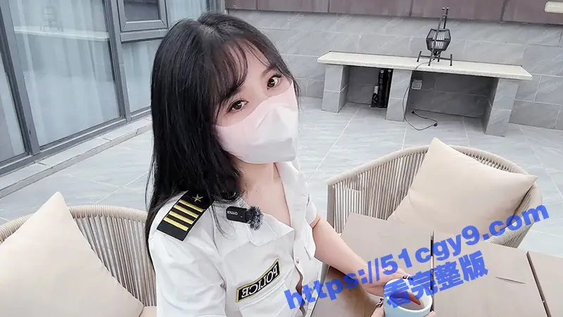 清纯女神 樱空桃桃 骚货房客的客房服务 诱惑酒店服务员无套爆操嫩穴内射 粉嫩白虎小穴真太诱人! 图1