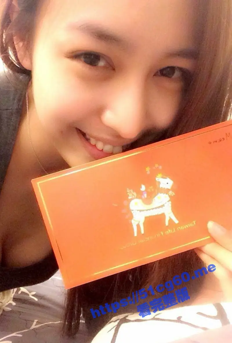 网曝门事件!台湾混血嫩模江小辣 超高颜值清纯气质性感女神被怼操得欲仙欲死! 图7