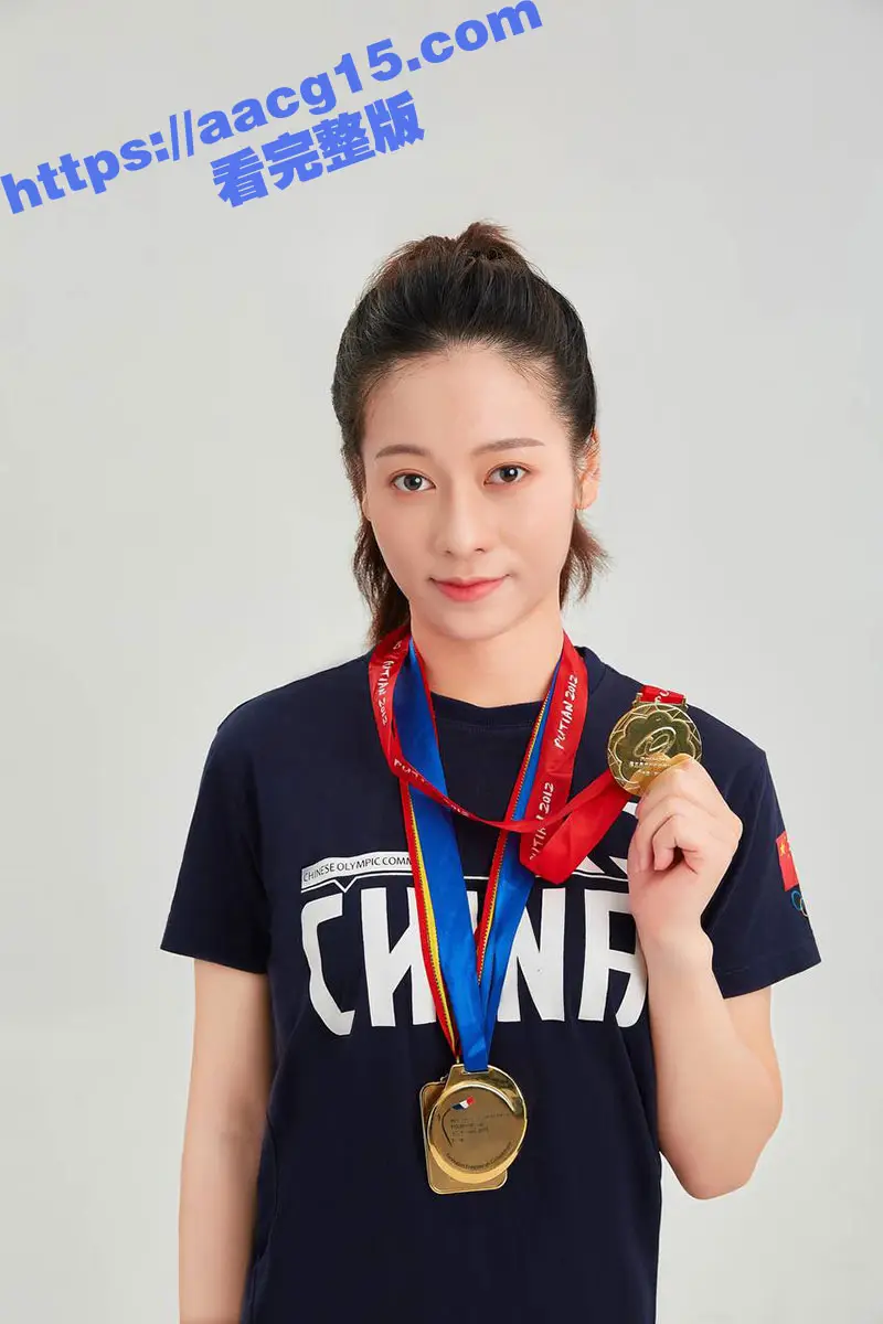 吴柳芳塌房!体操冠军吴柳芳再上热搜 恋爱期间出轨 线上聊骚线下挨炮 前男友实名曝光约炮视频 图6