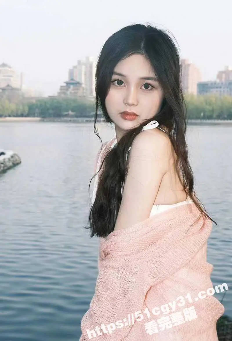 北京城市学院少女 王晗 性爱视频泄露 高颜值学生妹露脸口交 骑乘撸管还被颜射！ 图6
