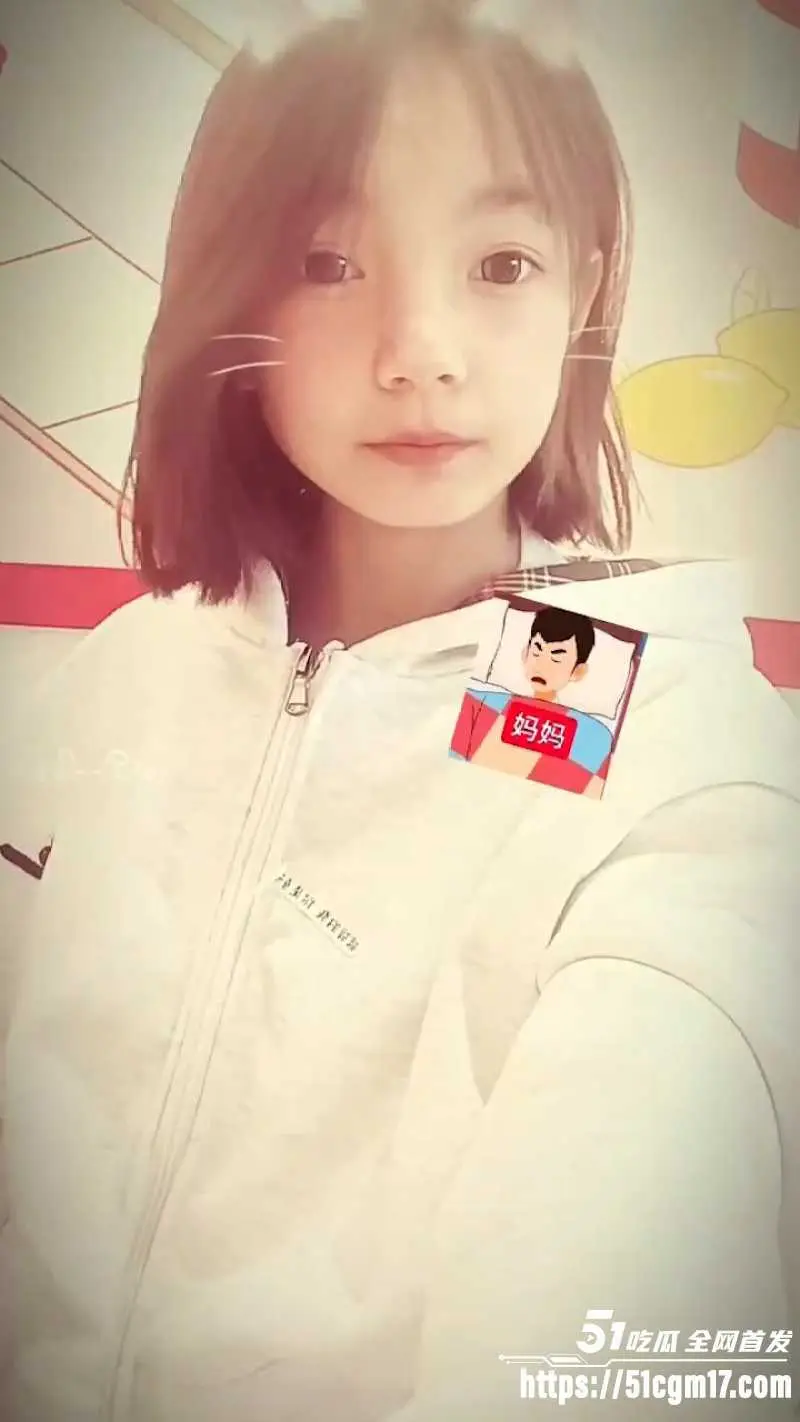 内蒙古巴彦淖尔 精神小妹 爱同城约炮 喜欢舔大屌 坐男人身上猛骑 自慰抠逼淫水直流! 图2