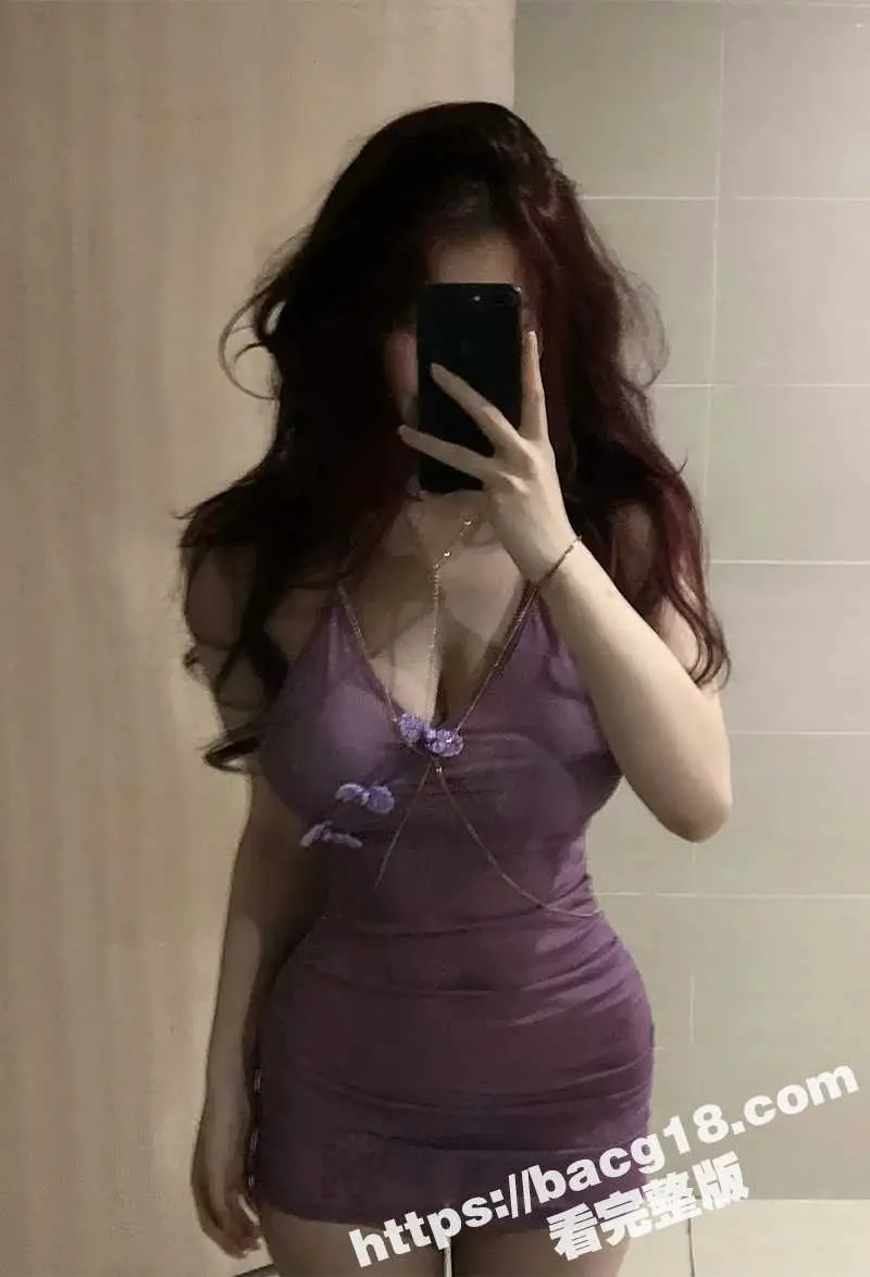 真实情侣做爱自拍 骚女友扭臀求操 被手指抠湿骚穴后入 全程无套猛干 极品大奶上下翻飞 图2