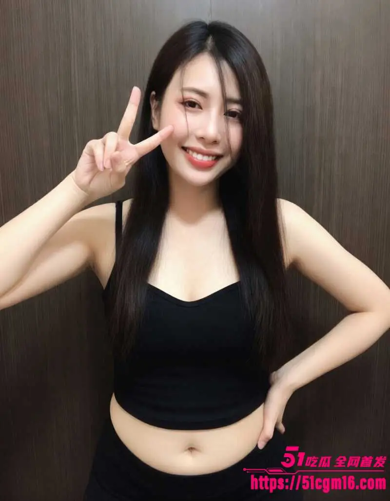 极品御姐按摩师直播尽心伺候全过程 高冷御姐丝袜美腿跪地服务 胸推漫游手法销魂！ 图1
