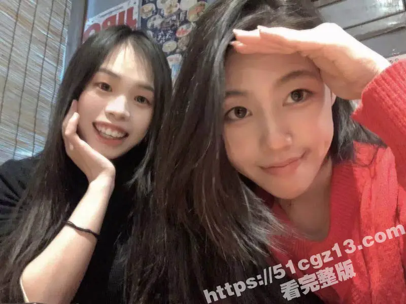 成都成华区反差骚母狗 肖仕燕 与炮友裸聊自慰视频泄密 一线天骚穴被假屌抽插的淫水四溢 图3